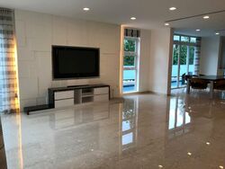 Wak Hassan Drive (D27), Terrace #460639541
